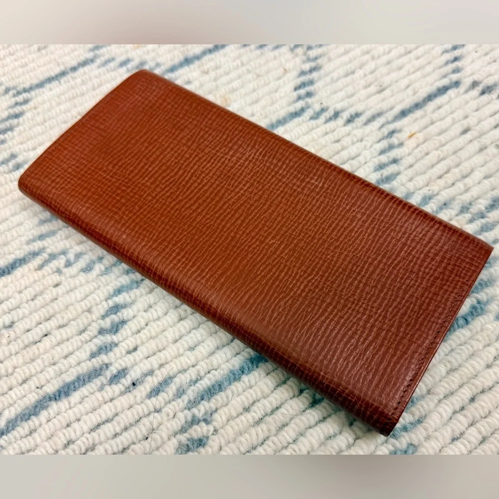 BURRBERRYS Vintage Rare 90’s Unisex Brown Textured Leather Long Bifold Wallet